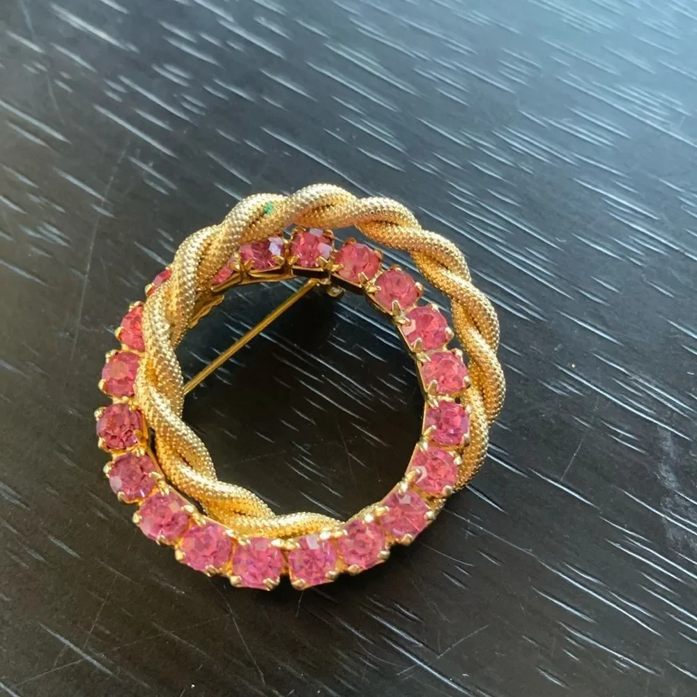 Vintage Pink Gold Rhinestone Wreath Brooch Pin